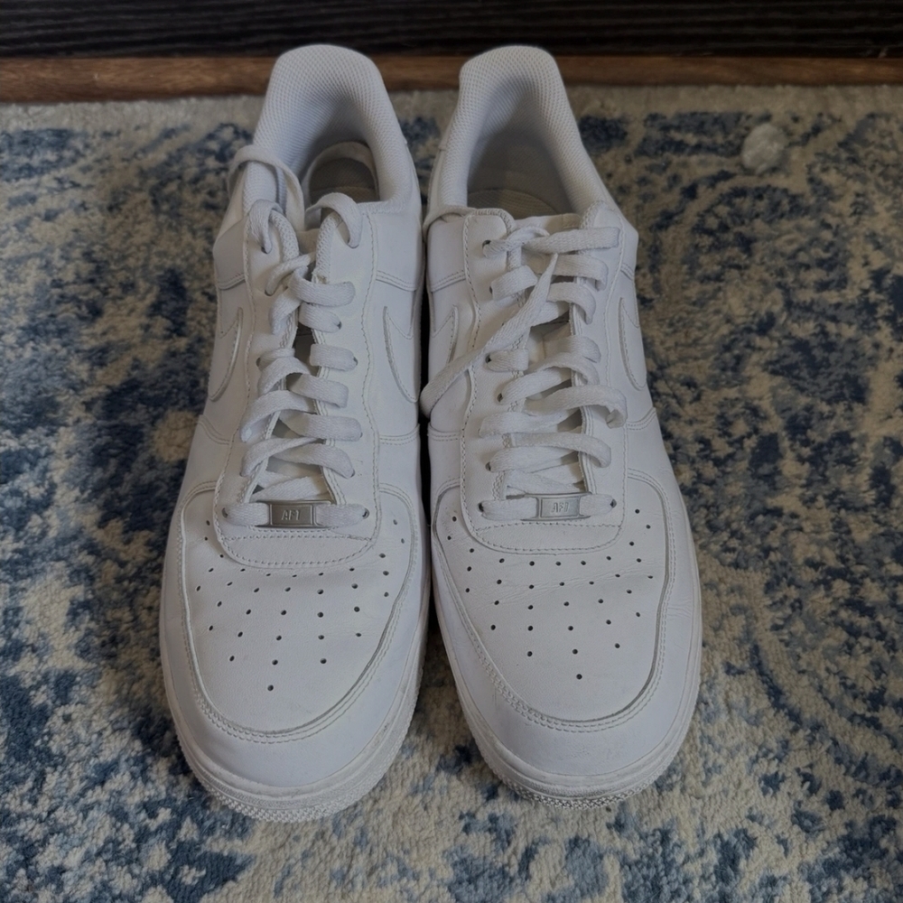 Nike Men's White Sneakers